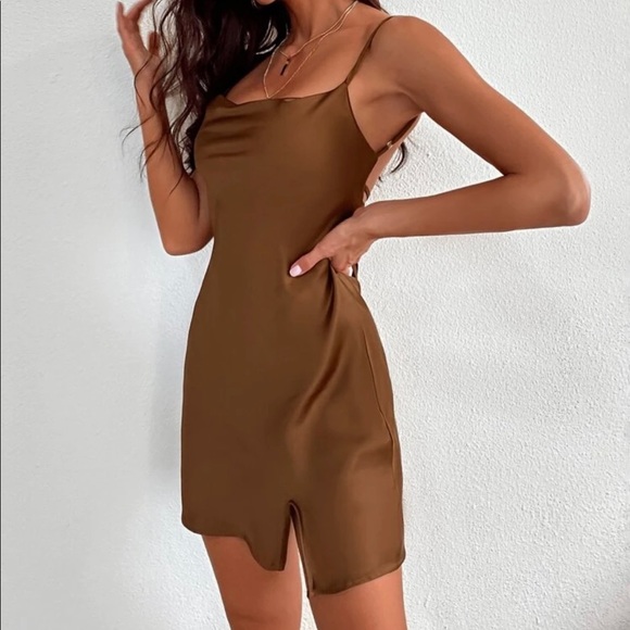 Solid Tie Backless Cami Dress (L) - Picture 4 of 6